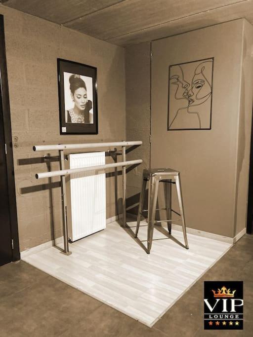 Vip Lounge Appartement Avec Jacuzzi Et Jardin Andenne Экстерьер фото